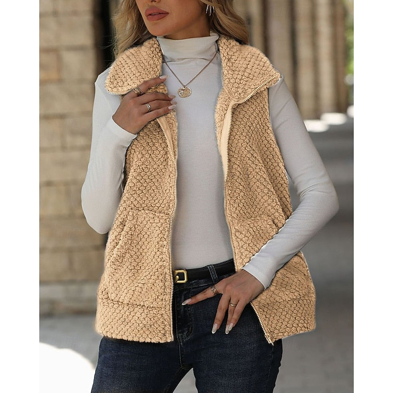 Cecelia | Cozy Textured Zip-Up Vest with Pockets