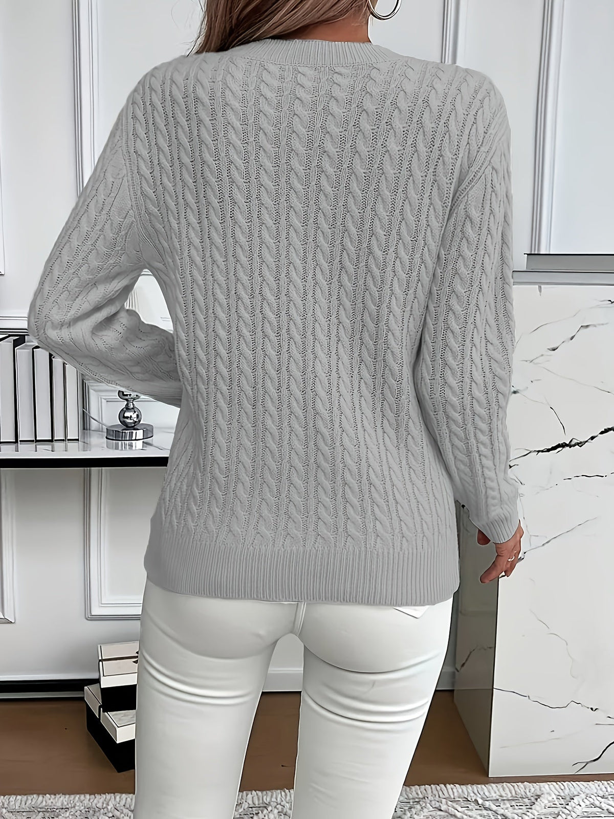 Maren | Soft Cable-Knit Round Neck Sweater